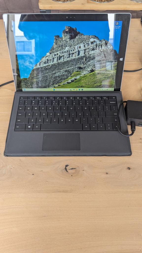 Microsoft Surface Pro 3 in goede staat Windows 11, Computers en Software, Ophalen of Verzenden, Zo goed als nieuw