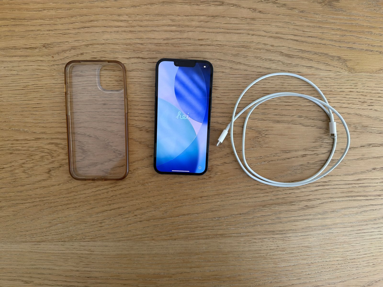 Foto 4 van iPhone 13 - 256 GB - Zwart -  4 jaar oud