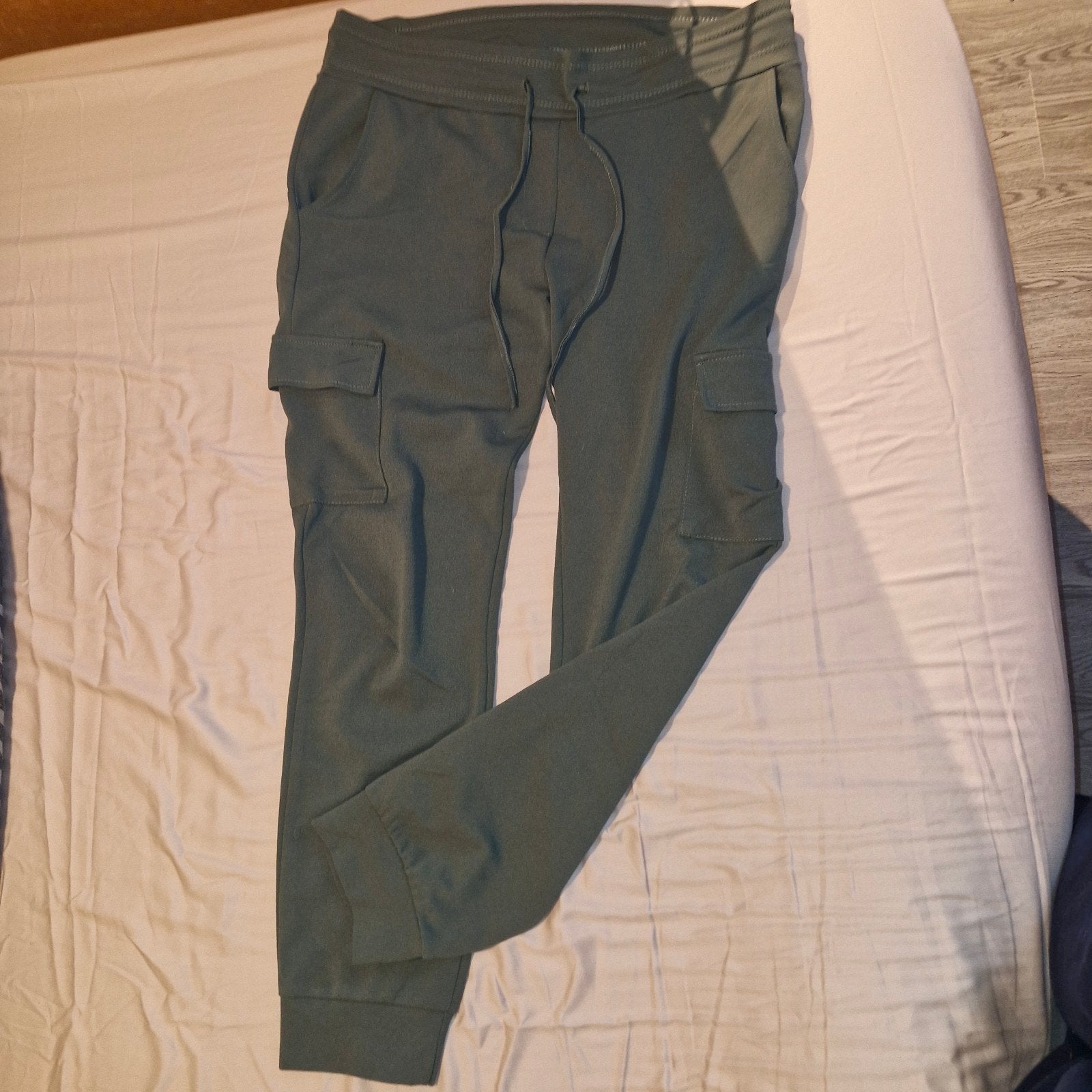 legergroene broek met zakken - New Collection, Maat 46/48 (XL) of groter, Ophalen of Verzenden, Zo goed als nieuw, Lang