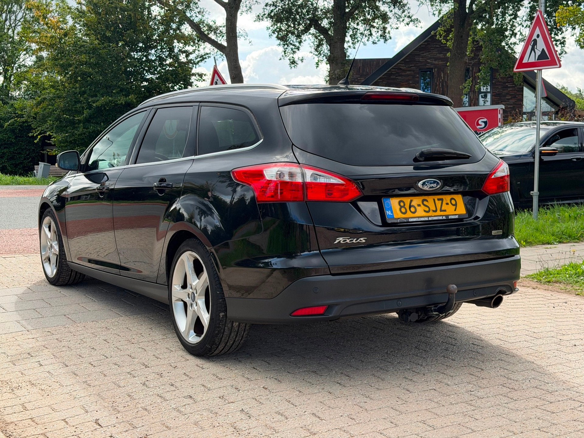 Ford Focus Wagon 1.6 EcoBoost Titanium, Auto's, 1258 kg, 4 cilinders, 150 pk, Zwart