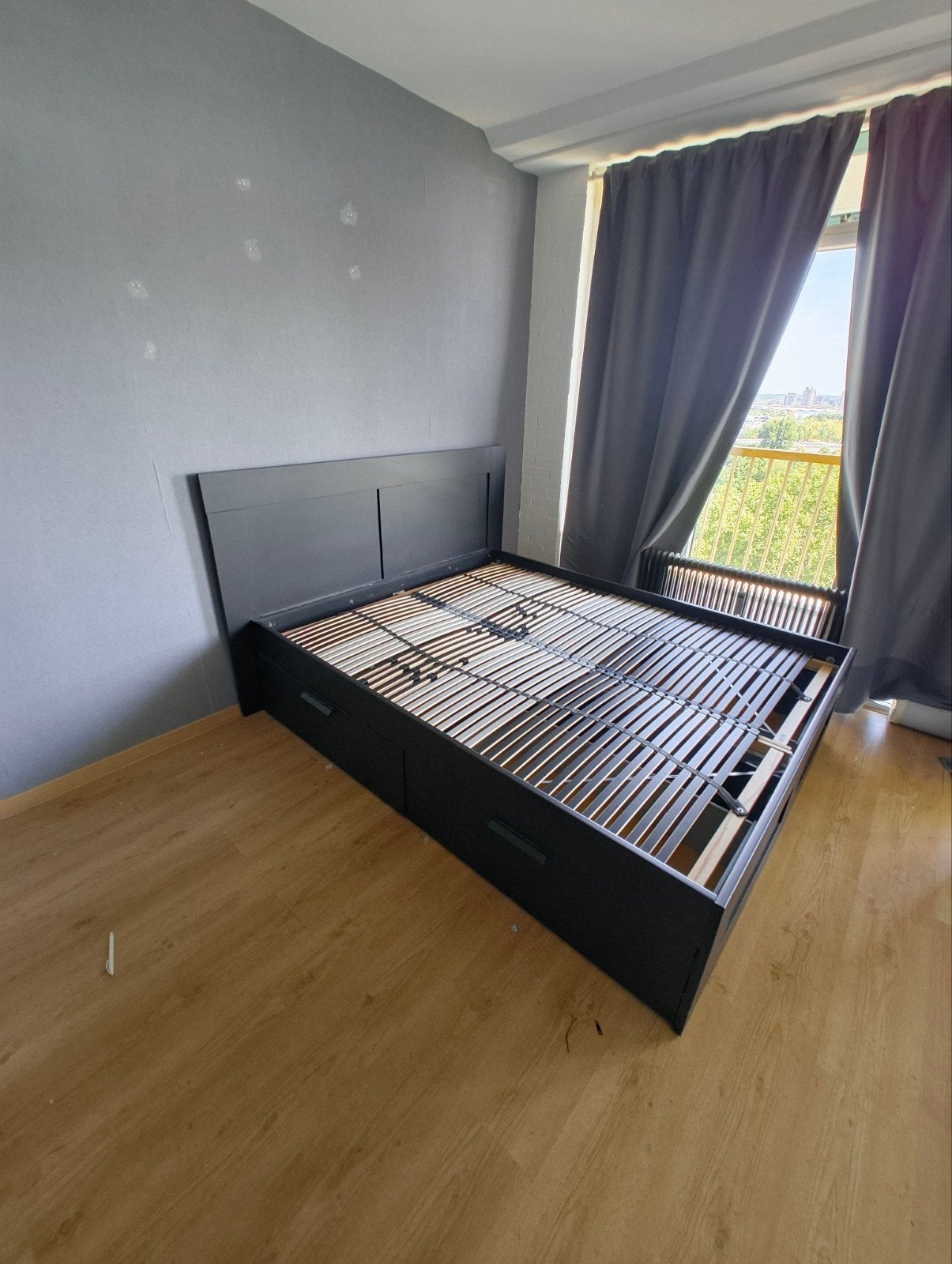 IKEA tweepersoonsbed 160x200 met 4 lades, bijna gratis, Ophalen, Gebruikt, Zwart, Tweepersoons