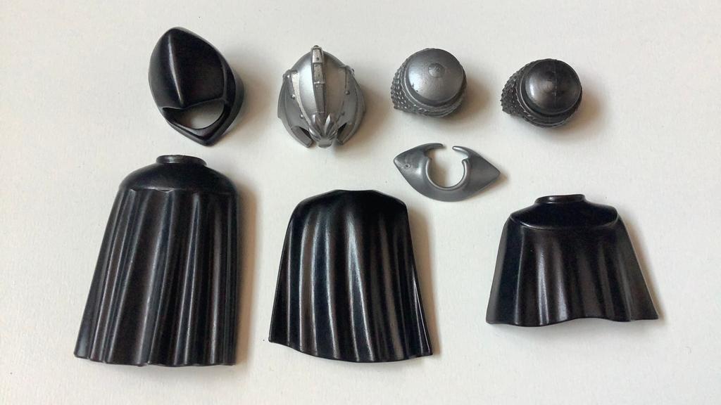 Playmobil onderdelen ridder middeleeuwen cape haar helm, Ophalen, Gebruikt, Los playmobil