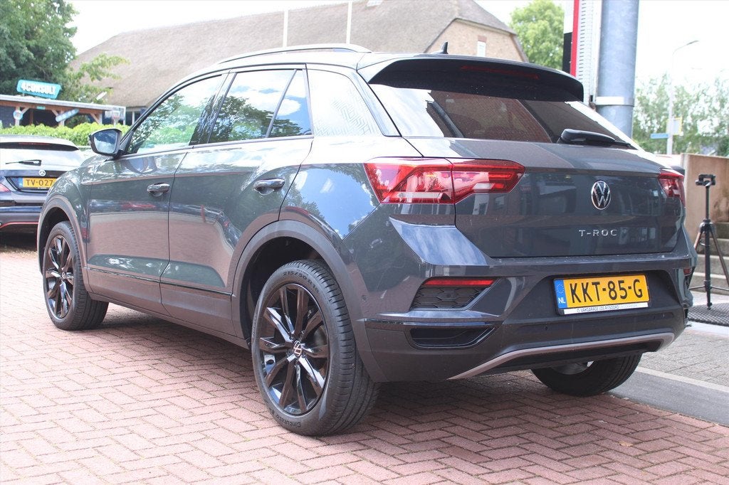 VOLKSWAGEN T-Roc 1.5 TSI 7-DSG *Business R* | Carplay | Adap, 4 cilinders, 150 pk, Leder en Stof, Bedrijf