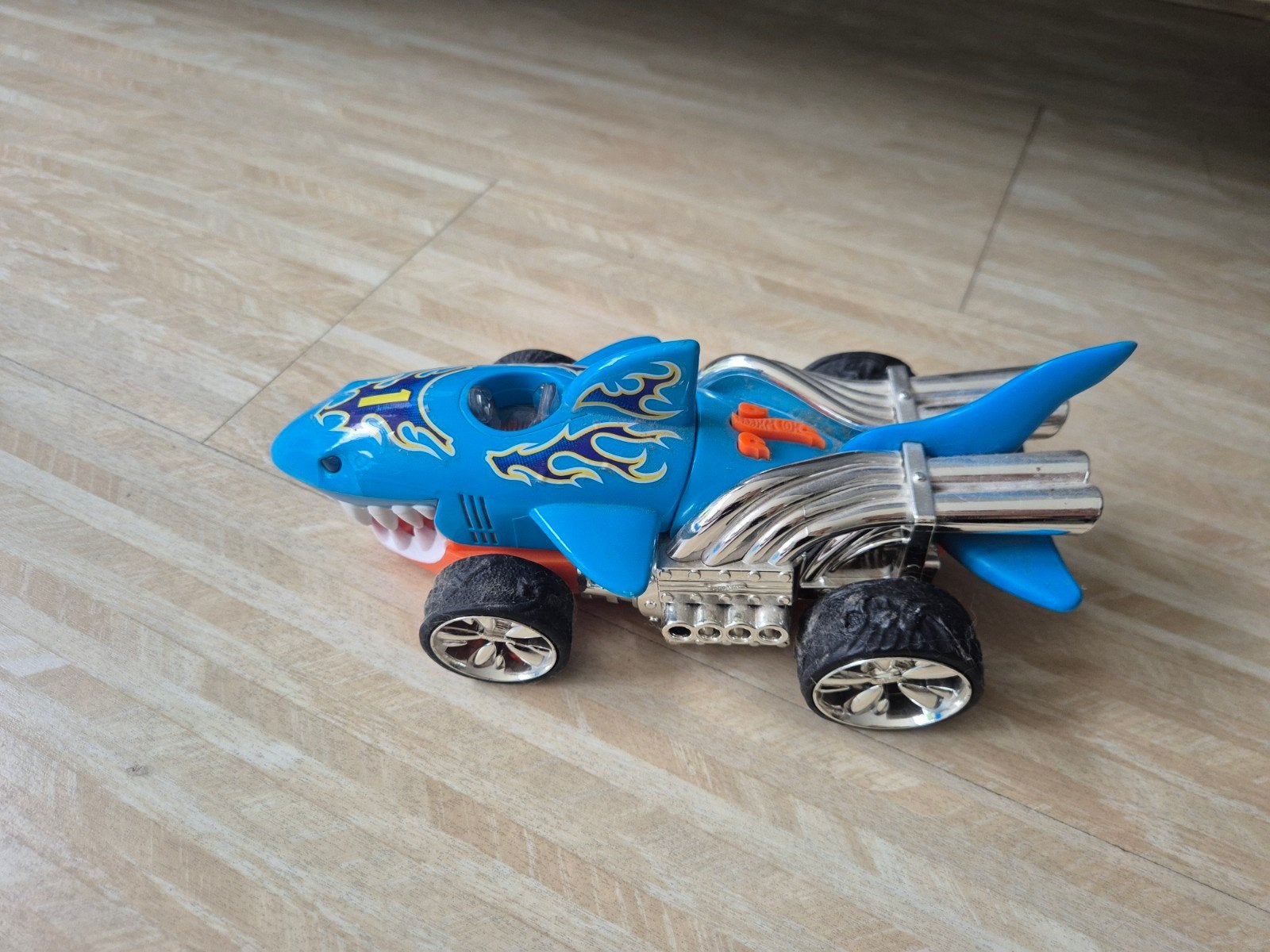 Hot Wheels haaien auto, Kinderen en Baby's, Ophalen, Gebruikt