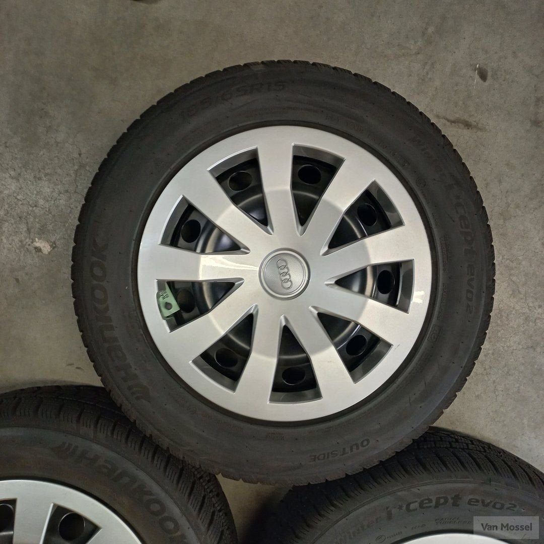 Audi A1 Hankook Winter I Cept EVO2 185/65/R15 92H, Auto-onderdelen, Banden en Velgen, Gebruikt, 15 inch, -, -