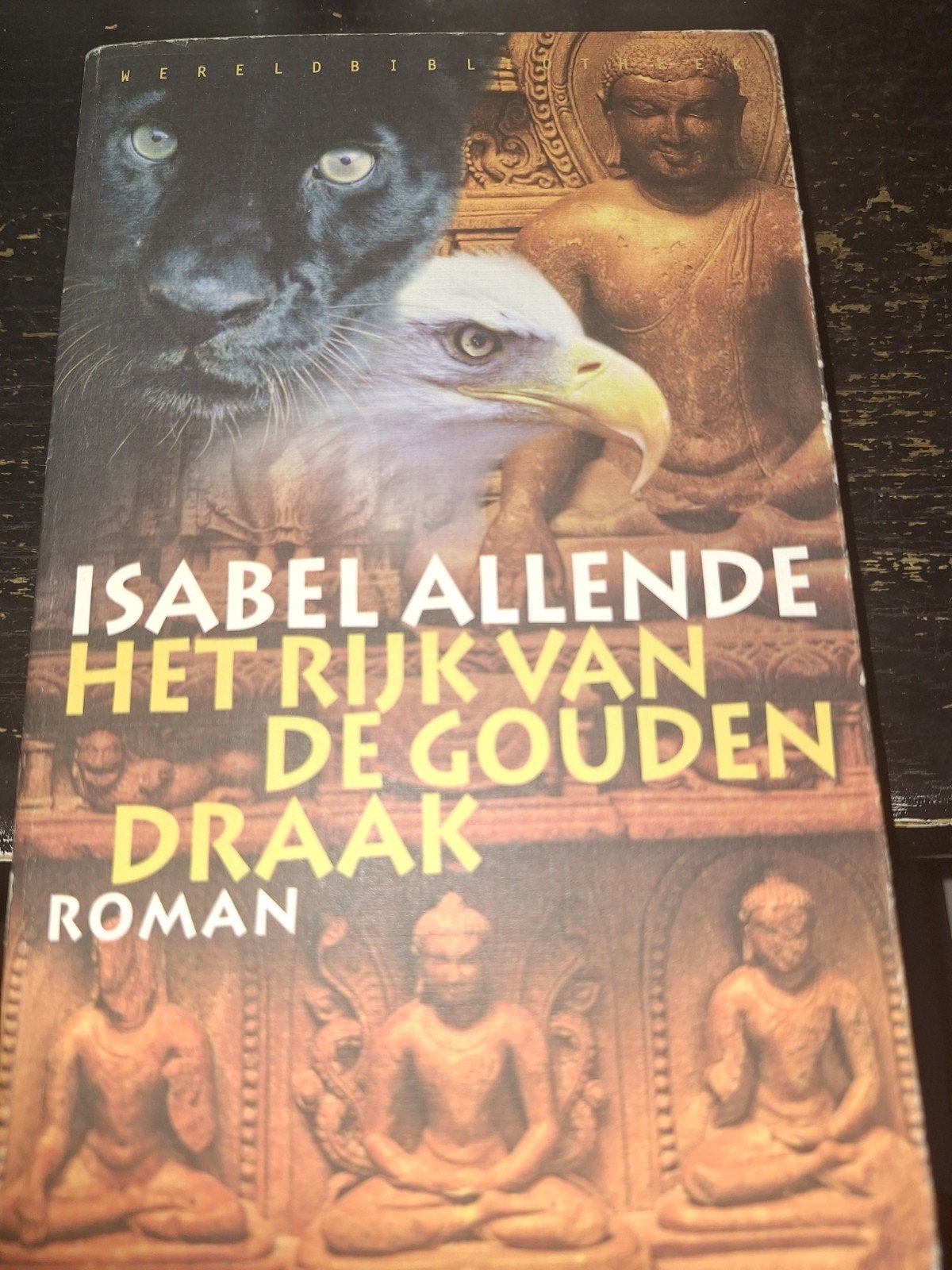 Isabel Allende, Ophalen of Verzenden, Zo goed als nieuw