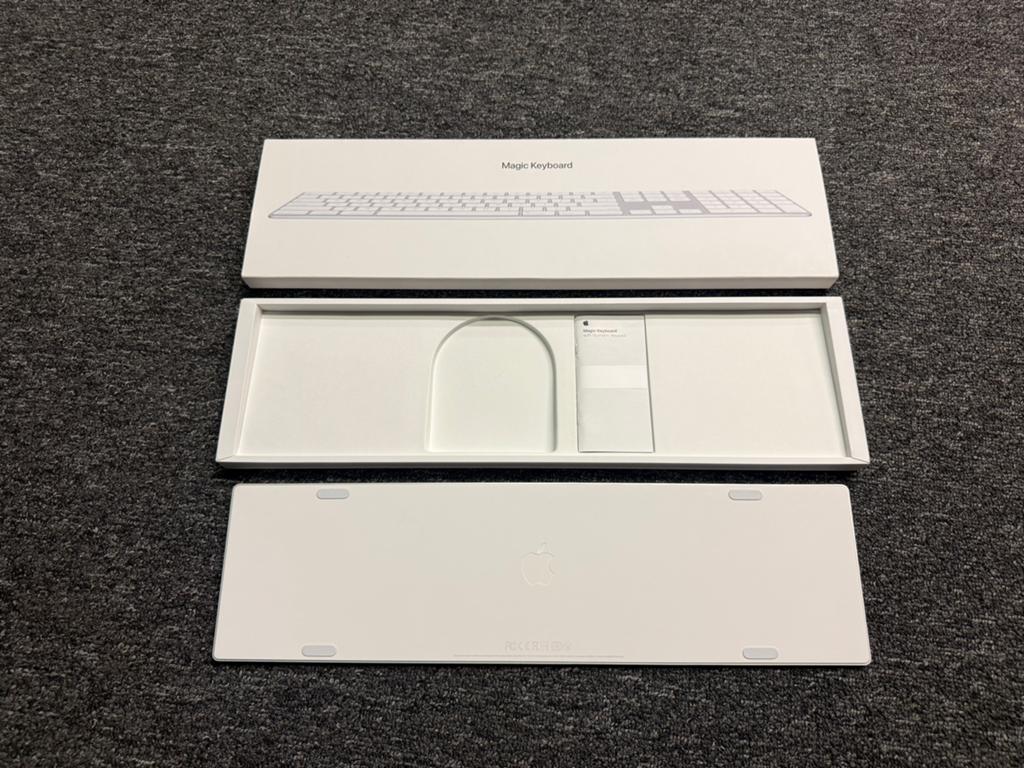 Apple Magic Keyboard met numeriek toetsenblok, Computers en Software, Toetsenborden, Gebruikt, Numeriek, Draadloos, Ophalen of Verzenden