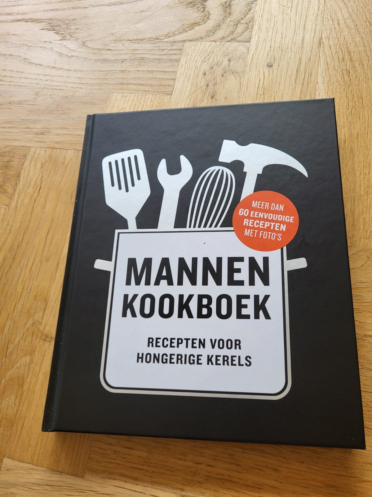 Mannenkookboek, Ophalen of Verzenden, Zo goed als nieuw