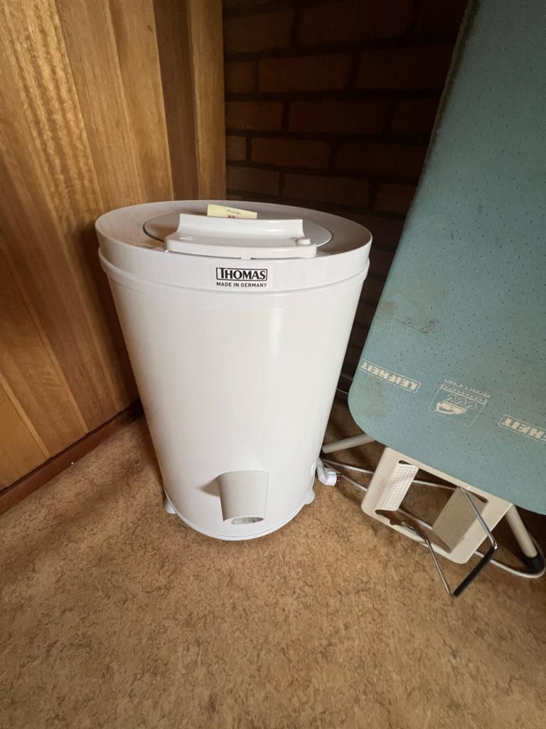 THOMAS Centrifuge Made in Germany - Wit, Witgoed en Apparatuur, Ophalen, 1200 tot 1600 toeren, Gebruikt, Minder dan 4 kg