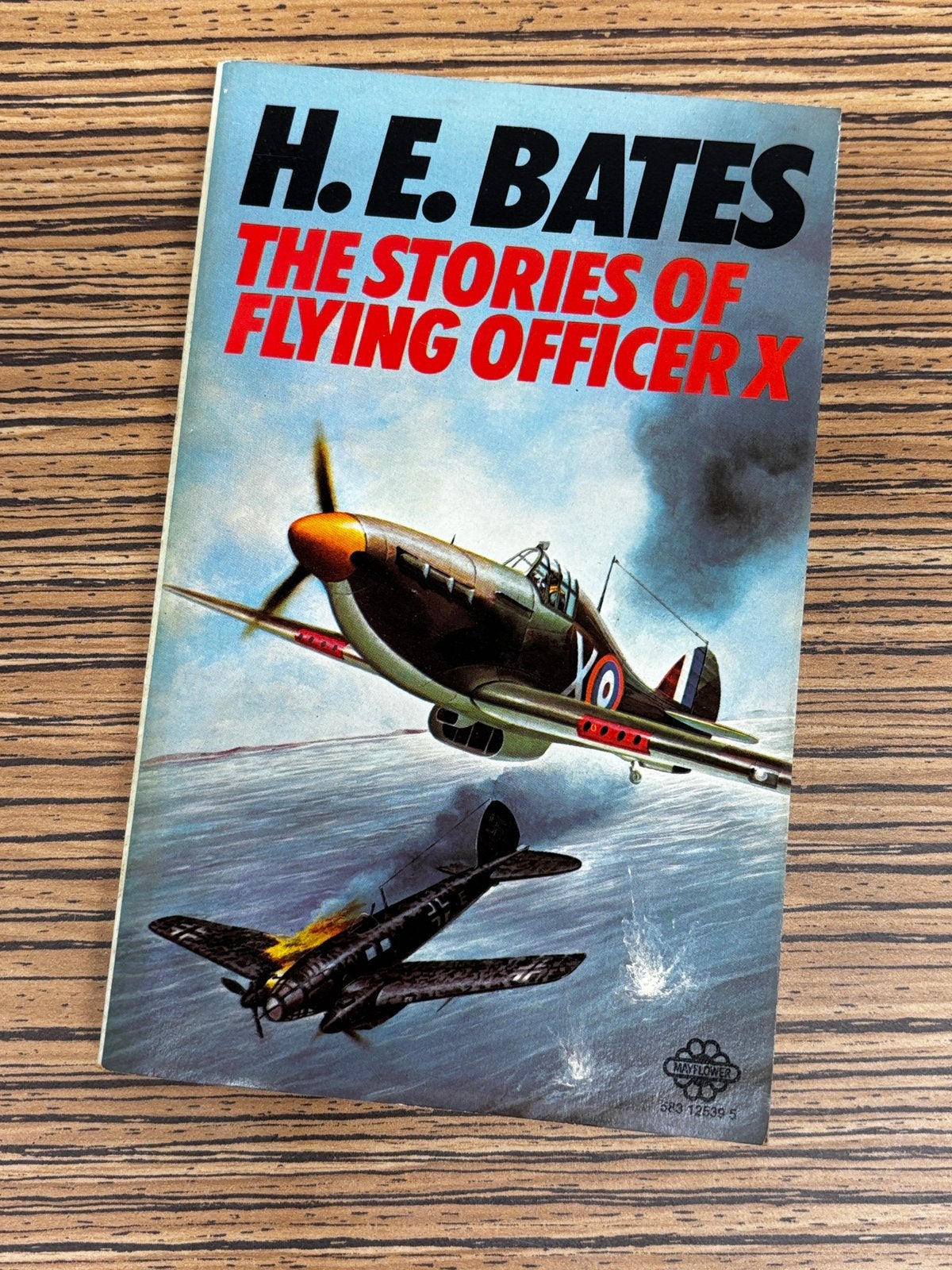 The stories of flying officer X, Ophalen of Verzenden, Tweede Wereldoorlog, Zo goed als nieuw