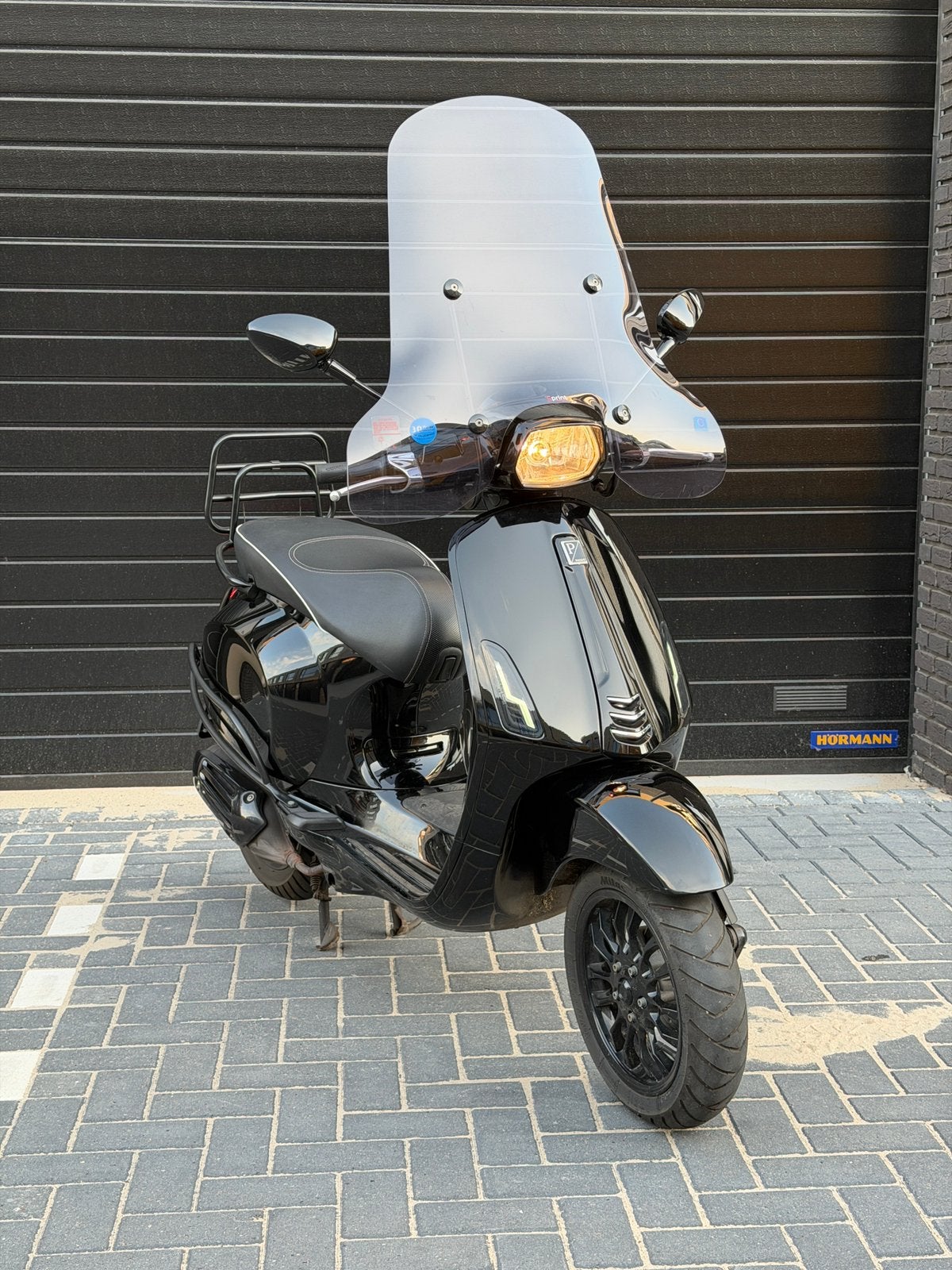 Vespa Sprint 2020 |Lvl 10|Glans zwart |E4|Brom, Ophalen, Zo goed als nieuw, Overige modellen