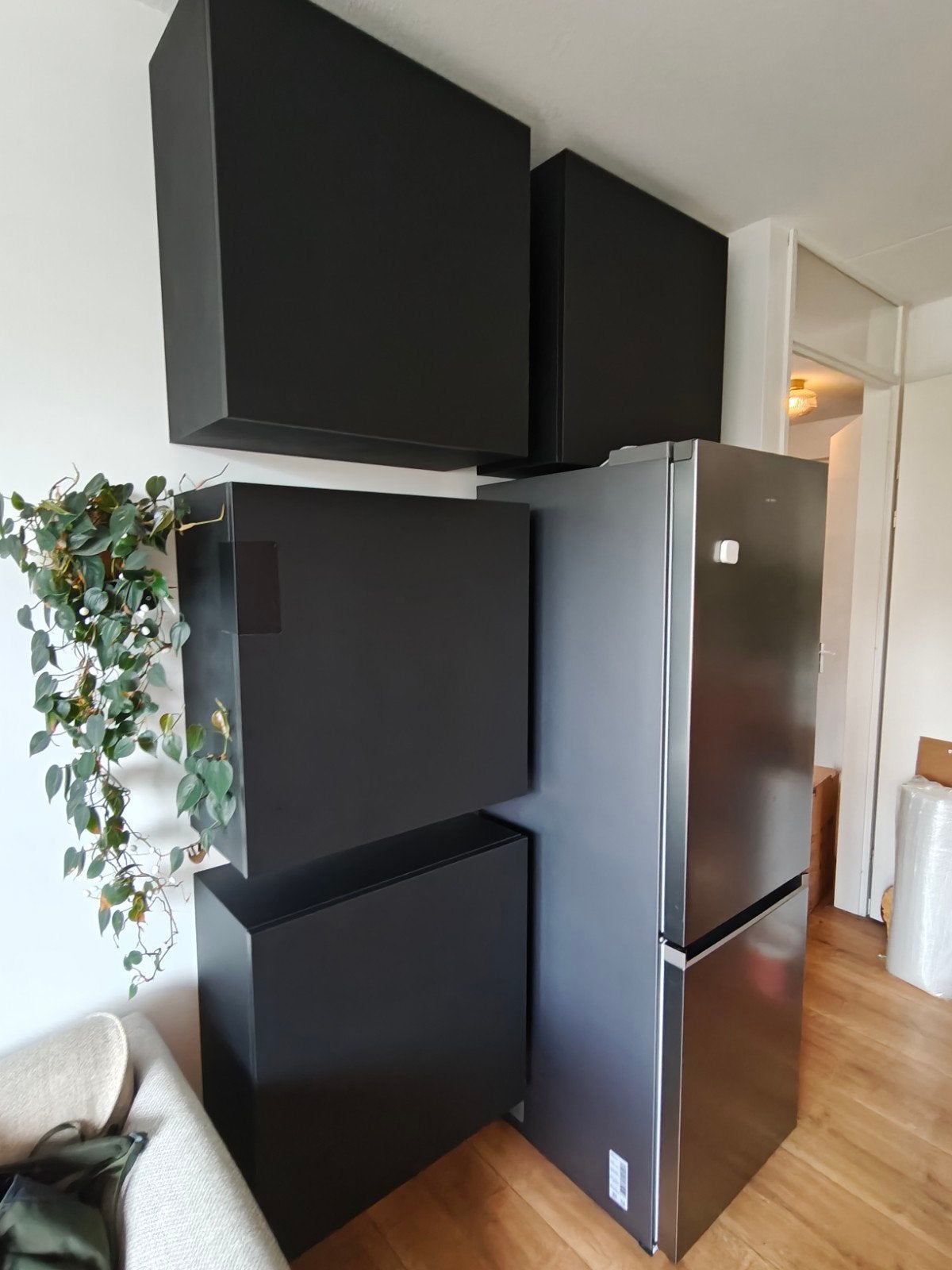 Vier zwarte hangkasten, Huis en Inrichting, Ophalen, Minder dan 150 cm, Minder dan 100 cm, 25 tot 50 cm