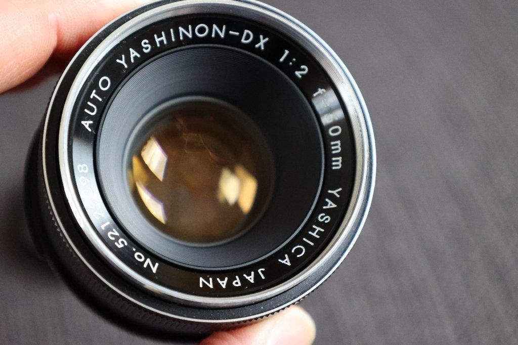 Auto Yashinon-DX 50mm 1:2, Audio, Tv en Foto, M42, Gebruikt, Ophalen of Verzenden, Standaardlens