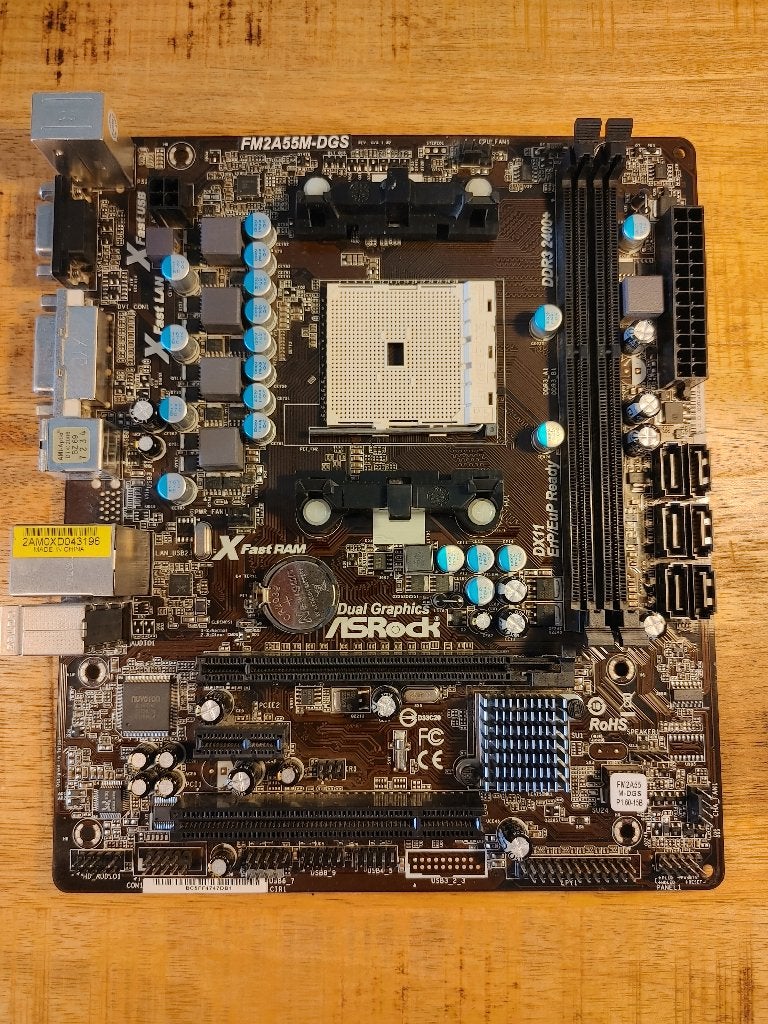ASRock FM2A55M-DGS Socket FM2 mATX Moederbord, Computers en Software, Info@asrock.nl, Refurbished, DDR3, Ophalen of Verzenden
