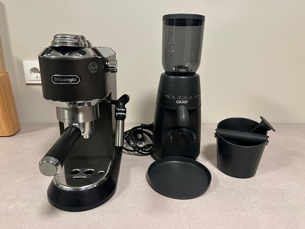 Complete Barista Set: DeLonghi EC685 & Graef Bonenmaler, Witgoed en Apparatuur, Koffiezetapparaten, Zo goed als nieuw, Koffiebonen