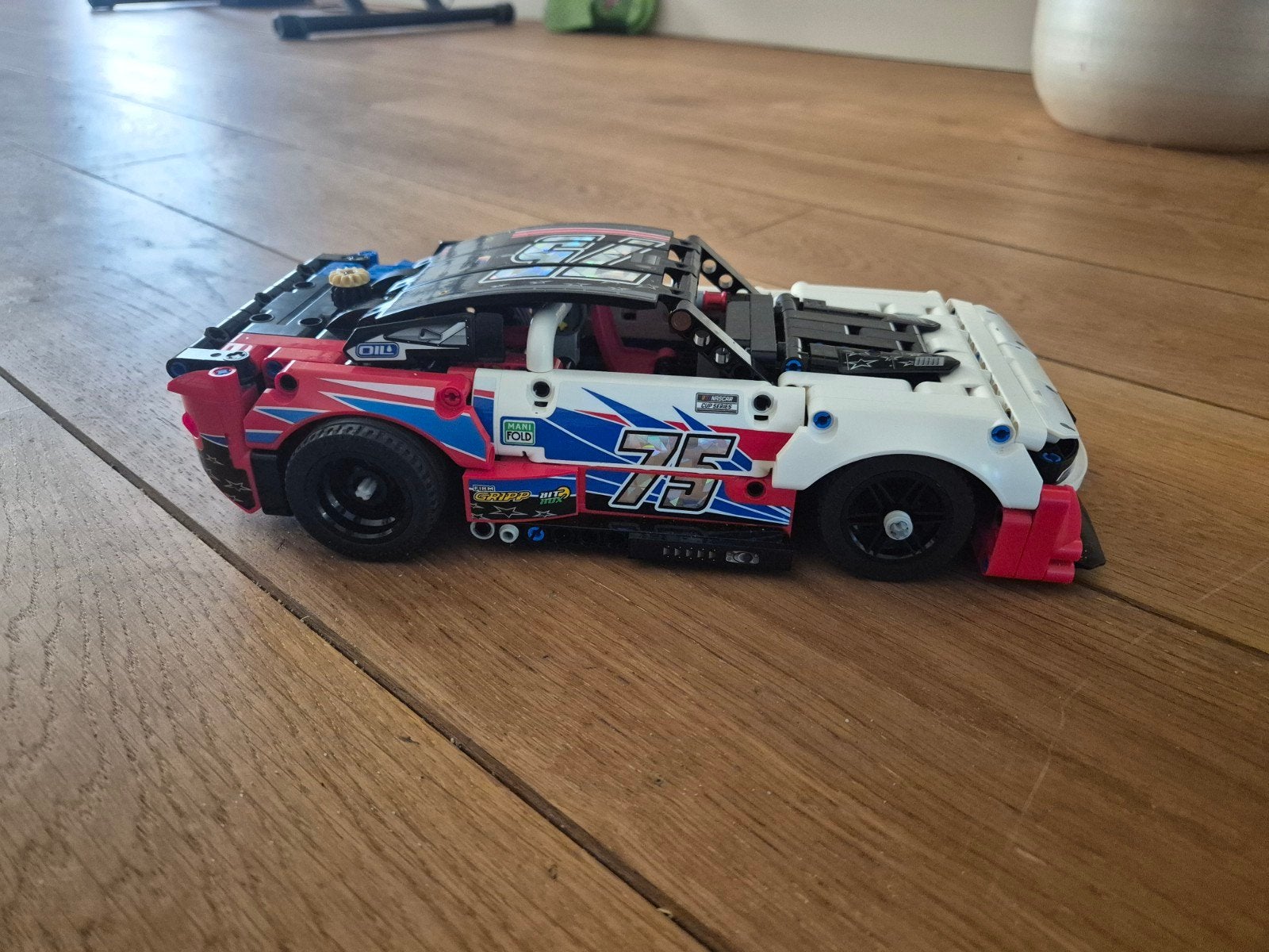 Lego: NASCAR Next Gen Chevrolet Camaro ZL1, Ophalen of Verzenden, Zo goed als nieuw