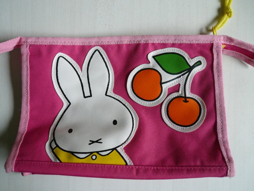 nijntje toilettas, Met opbergvakken, Tas, Ophalen of Verzenden, Zo goed als nieuw