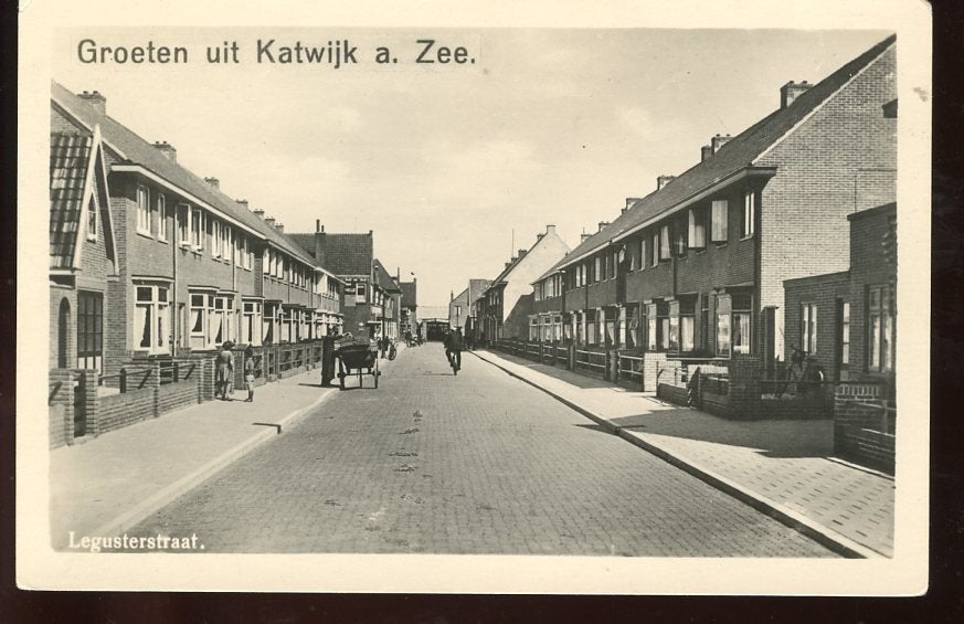 1935 Katwijk aan Zee Legusterstraat (ZH-149), Ophalen, 1920 tot 1940, Zuid-Holland