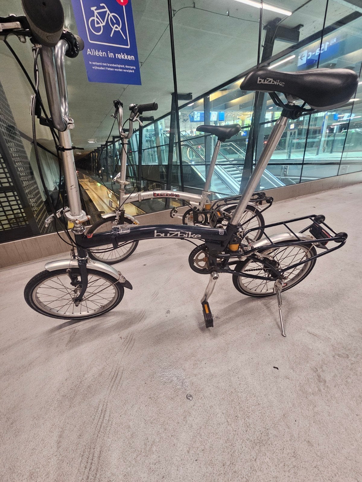 2X Buzbike Aluminum vouwfietsen met naafversnellingen, Overige merken, Terugtraprem, Gebruikt, Versnellingen