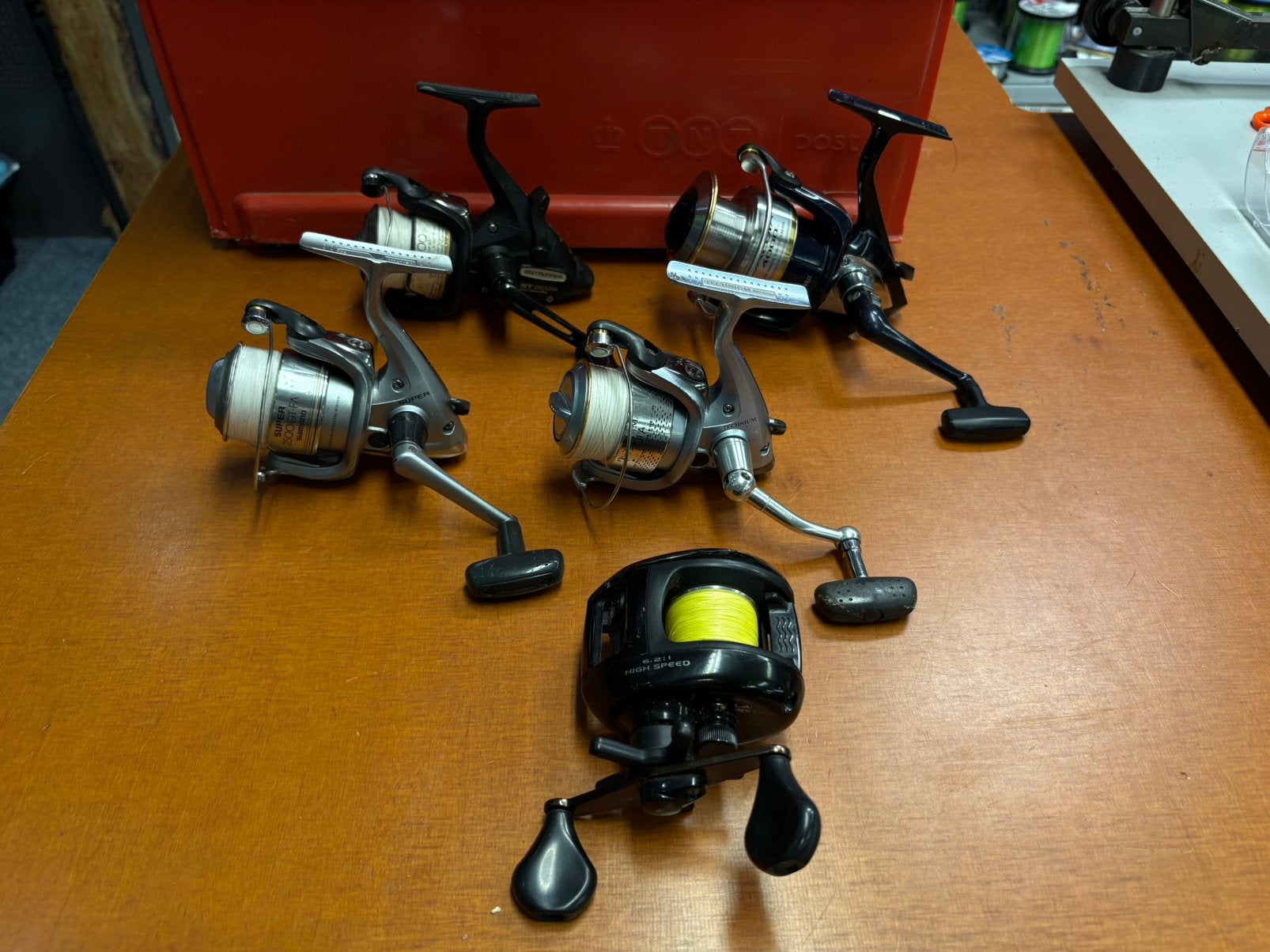 Partij Molens Shimano, Daiwa, Lews, Watersport en Boten, Ophalen of Verzenden, Gebruikt, Molen