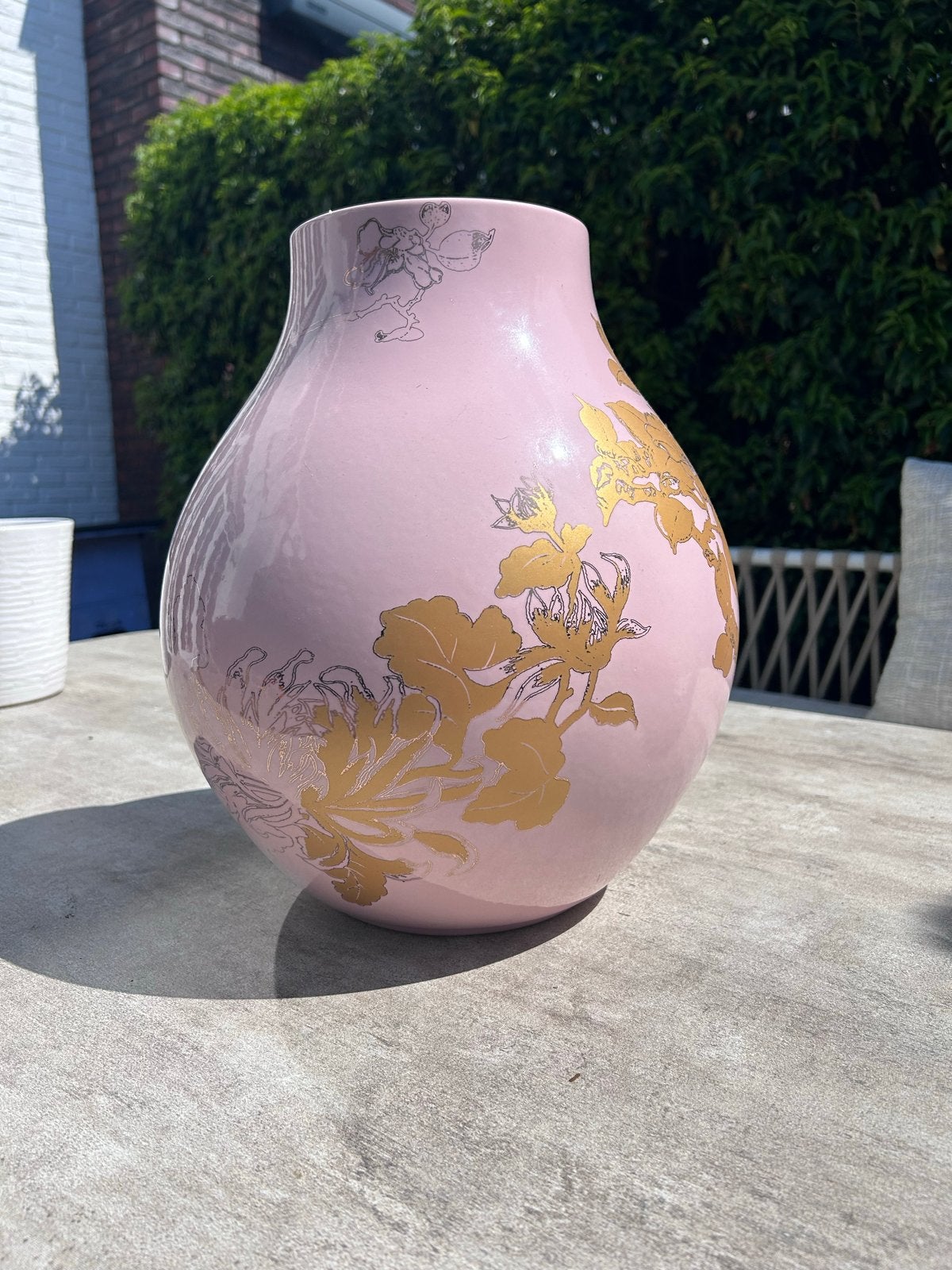 IKEA Hella Jonsberg vaas, nieuw, goud met roze origineel, Antiek en Kunst, Ophalen of Verzenden