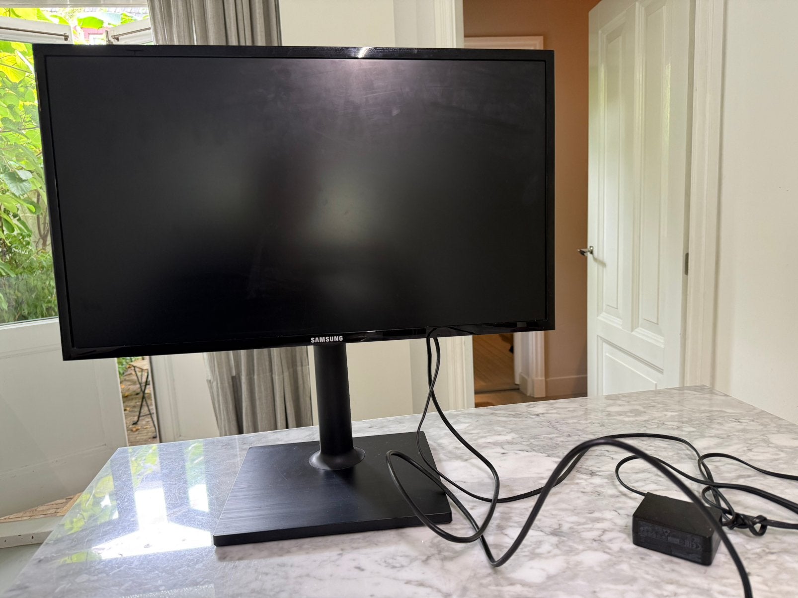Samsung LF24T400FHUXEN monitor, Computers en Software, Ophalen, Kantelbaar, Full HD, 60 Hz of minder
