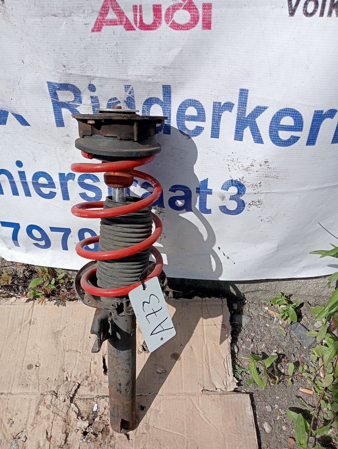 Schokbreker voor met veer VW Golf 7 5Q0413023EB, Gebruikt, -, Volkswagen, -