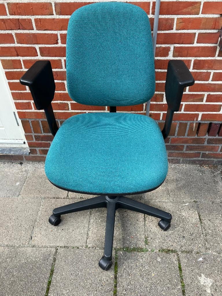 Ahrend bureaustoel, Huis en Inrichting, Ophalen, Gebruikt, Blauw, Bureaustoel