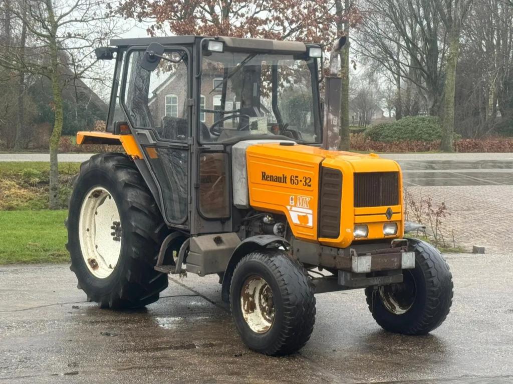 Renault 65 32 MX renault Trekker (bj 1989), Zakelijke goederen, Agrarisch | Tractoren, Gebruikt, Renault