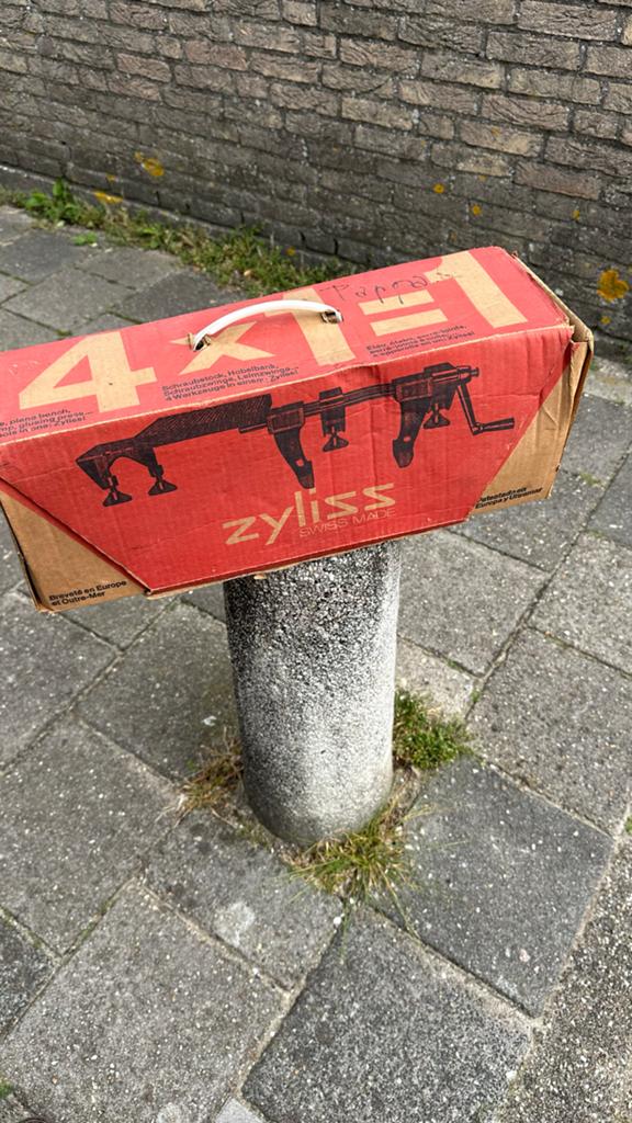 Zyliss bankschroef / werkbank voor hobby en klussen, Ophalen of Verzenden, Zo goed als nieuw