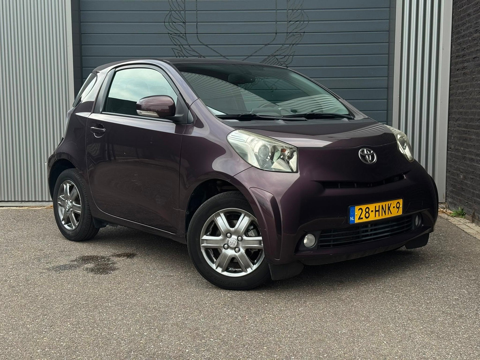 Toyota IQ 1.0 VVTi Aspiration Automaat|Clima|Nap, Stof, Gebruikt, Zwart, Overige kleuren