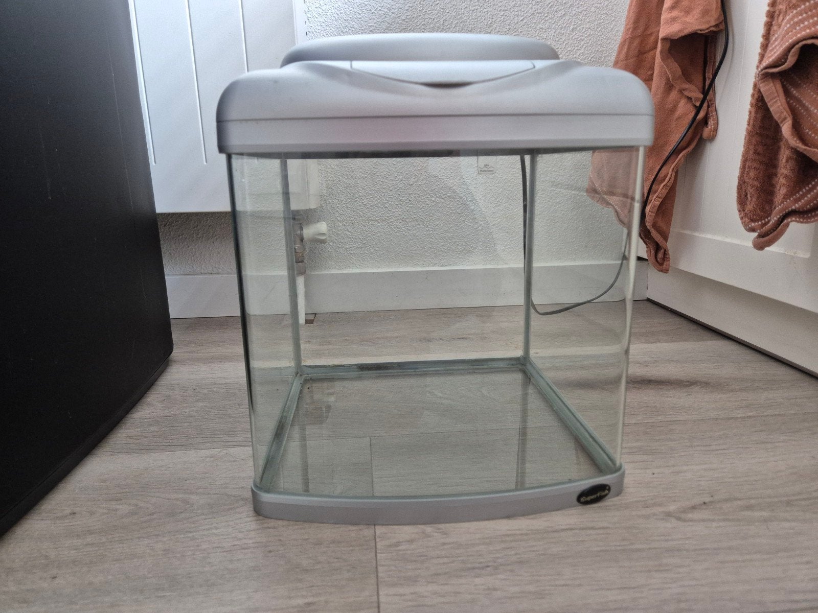 Superfish aqua 40 aquarium met lamp, Ophalen, Gebruikt, Leeg aquarium, Superfish