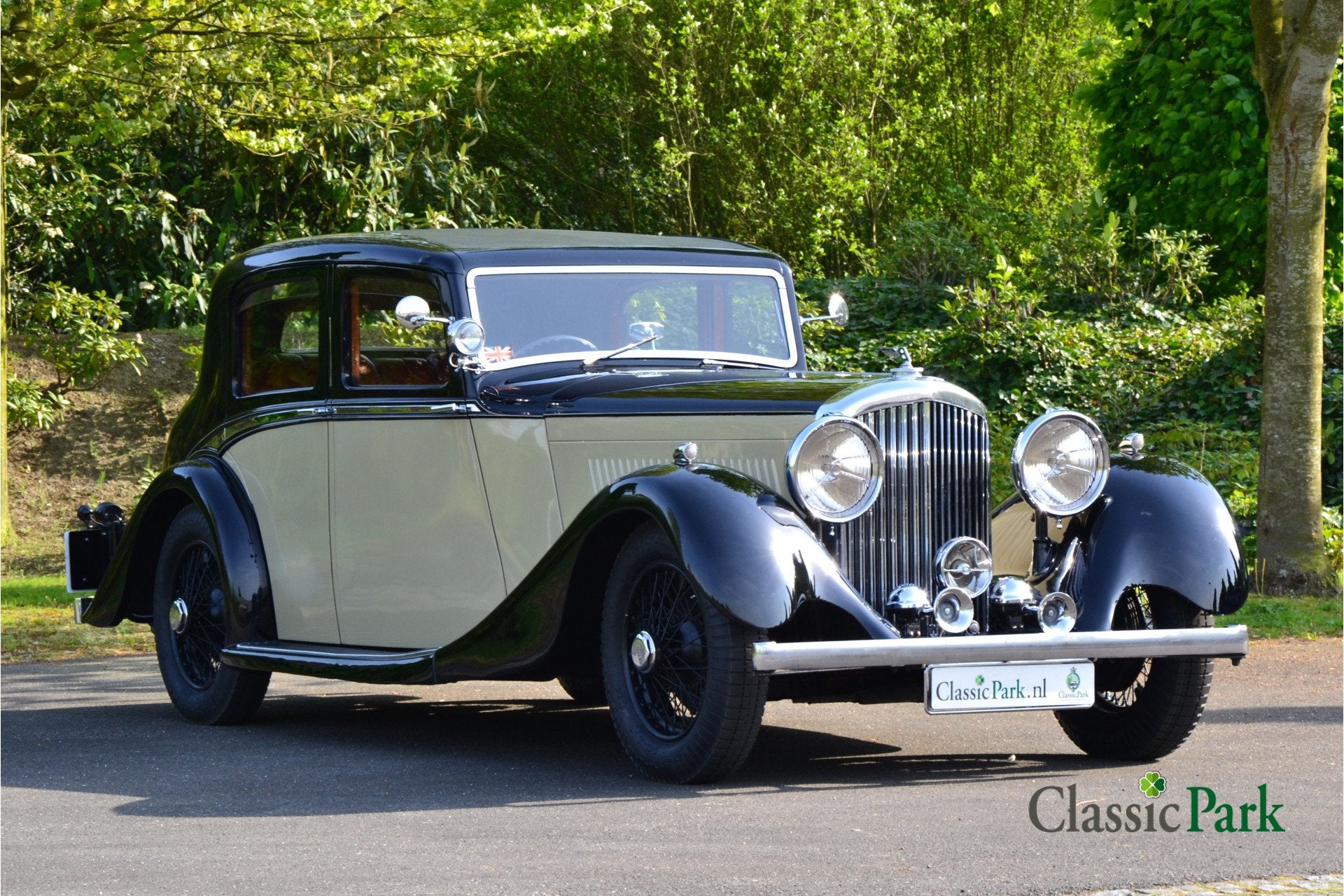Bentley 3 ½ Litre Hooper Sports Saloon (Derby) (bj 1937), foto 7