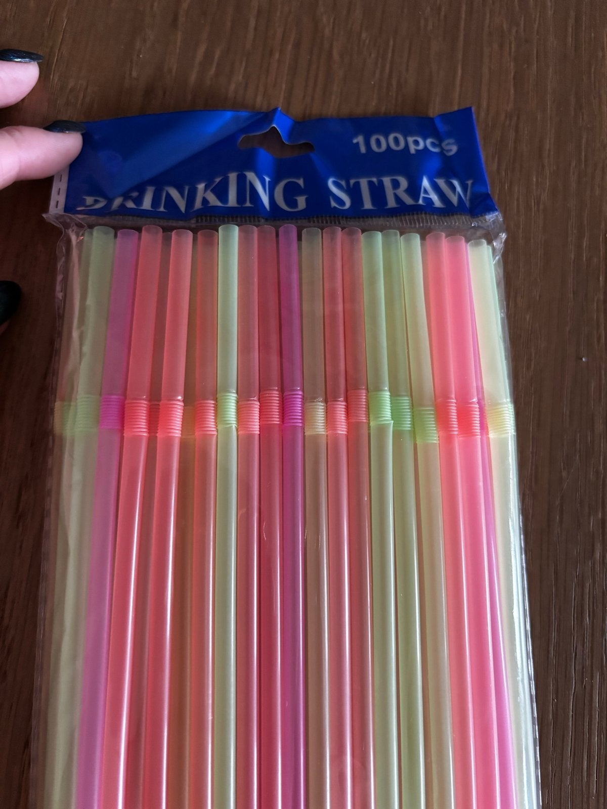 100 stuks gekleurde rietjes - Feestartikelen, Hobby en Vrije tijd, Ophalen, Nieuw, Feestartikel, Verjaardag