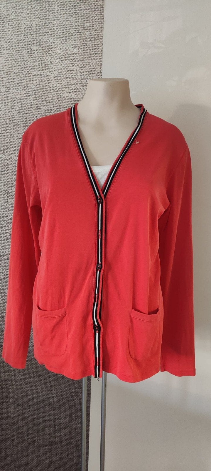 Marc Cain vest, Kleding | Dames, Truien en Vesten, Maat 42/44 (L), Ophalen of Verzenden, Zo goed als nieuw, Rood
