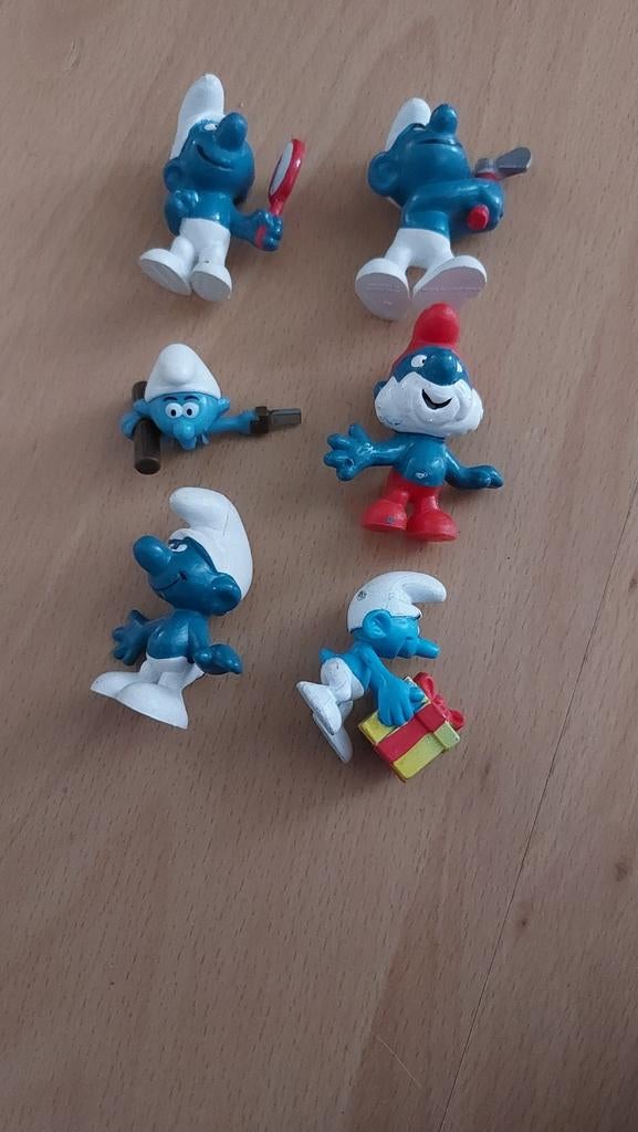 Te koop 6 smurfen, Verzamelen, Smurfen, Ophalen of Verzenden, Zo goed als nieuw, Verschillende Smurfen