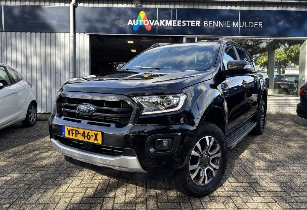 Ford Ranger 2.0 EcoBlue WildTrak SuperCab LEDER / TREKHAAK /, Auto's, Automaat, Dealer onderhouden, Gebruikt, 4 cilinders