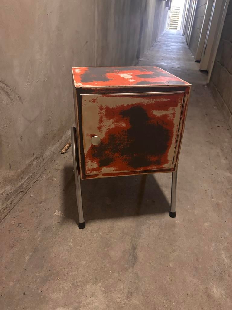 Leuk retro (nacht)kastje, opgeknapt, Ophalen