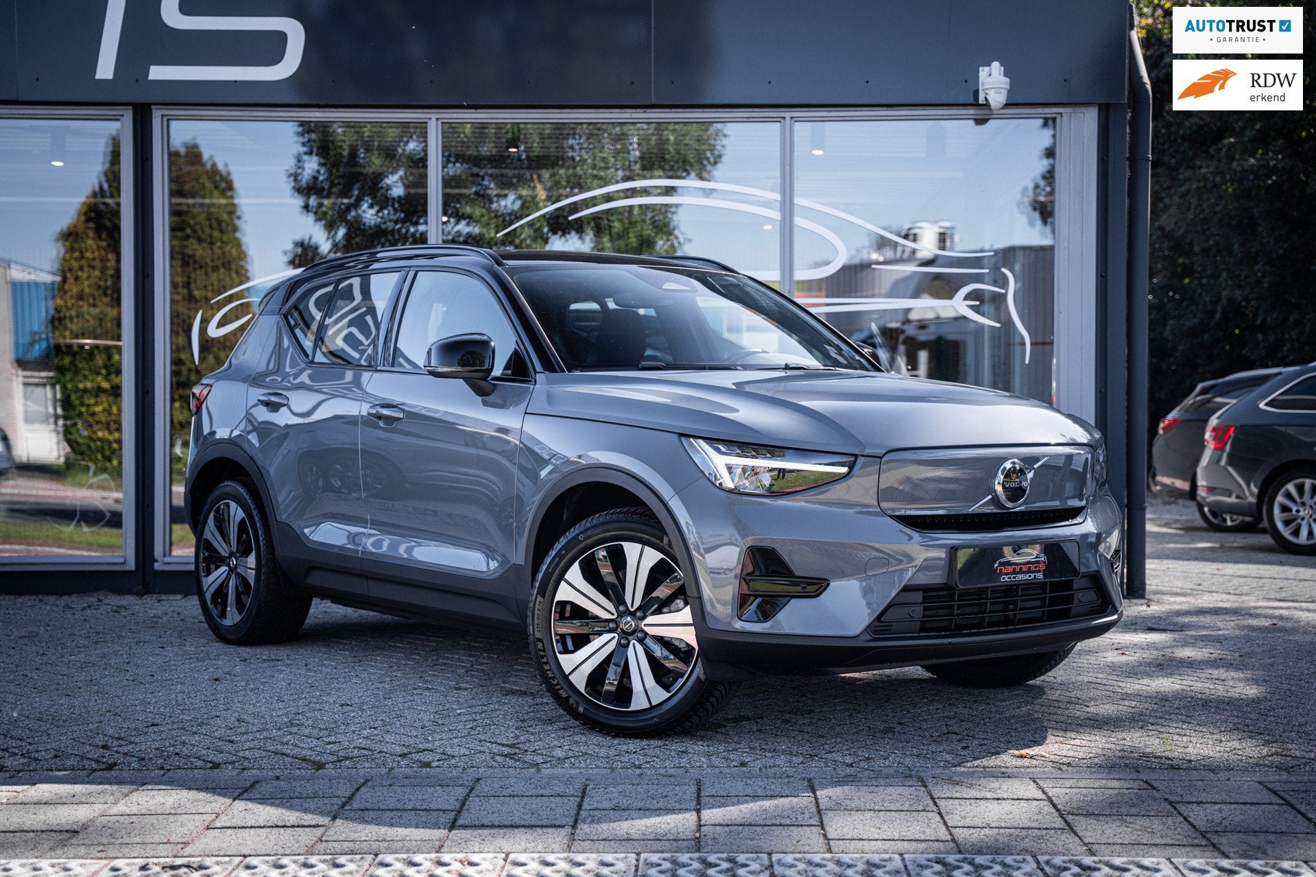 Volvo XC40 Recharge Core|Elec Trekh|Stoel/Stuurverwarming|Cr