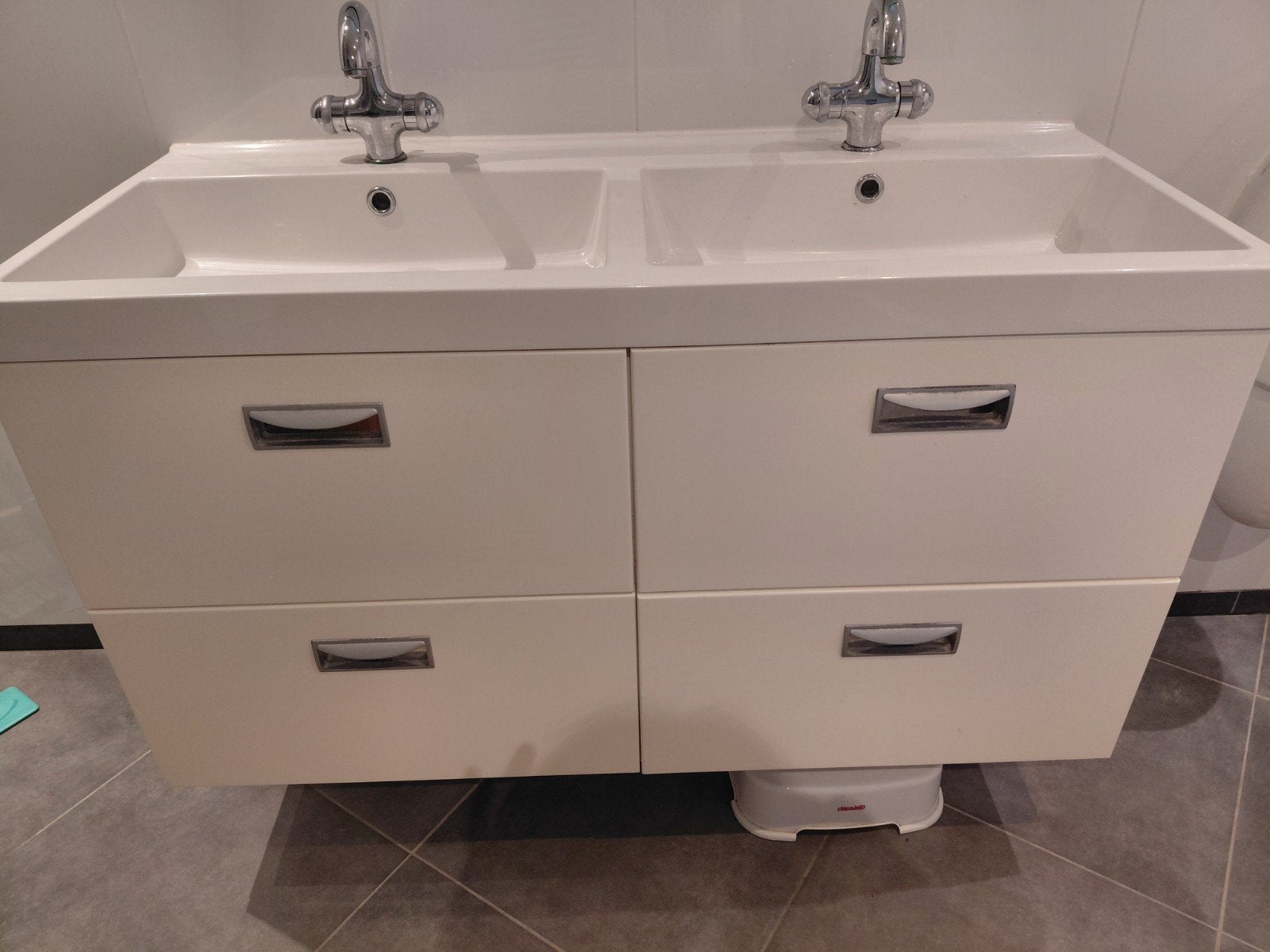 Dubbele wastafel met Grohe kranen, Ophalen, Gebruikt, 100 tot 150 cm, Minder dan 100 cm