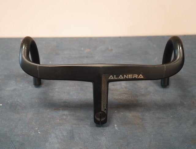 Deda Alanera Carbon Cockpit 110x420 NIEUW, Fietsen en Brommers, Fietsonderdelen, Stuur, Nieuw, Deda, Ophalen of Verzenden