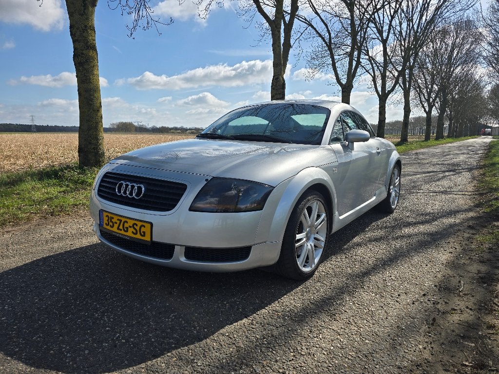 Audi TT 1.8 T Coupe, Slechts 145895km., Auto's, Audi, Voorwielaandrijving, TT, Zwart, Handgeschakeld