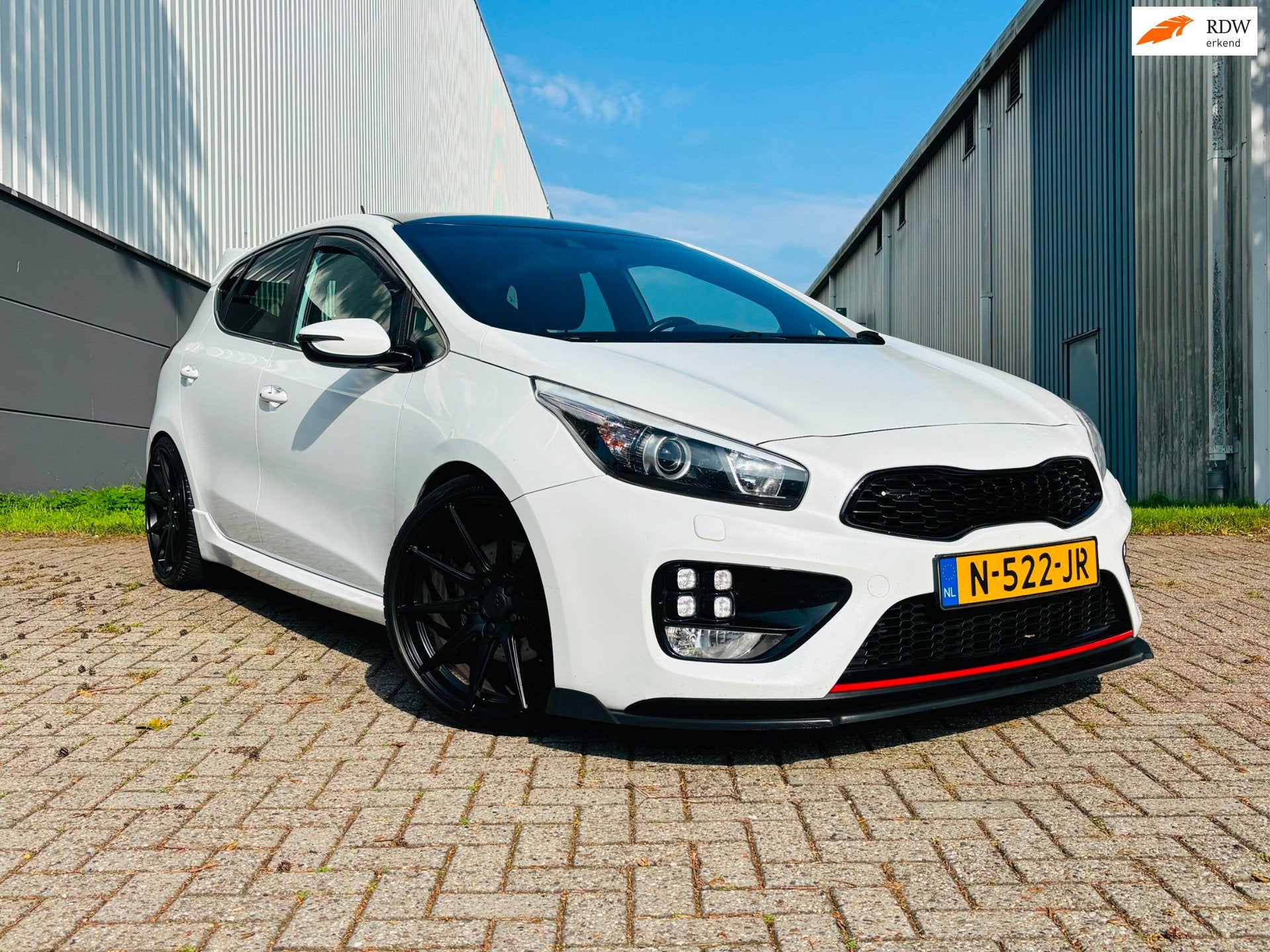 Kia Pro_cee'd 1.6 GT Sport, Auto's, Voorwielaandrijving, 4 cilinders, Wit, 14 km/l