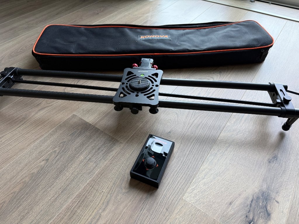 Carbon Camera Slider Konova (automatic/gemotoriseerd), Ophalen of Verzenden, Zo goed als nieuw, Audio