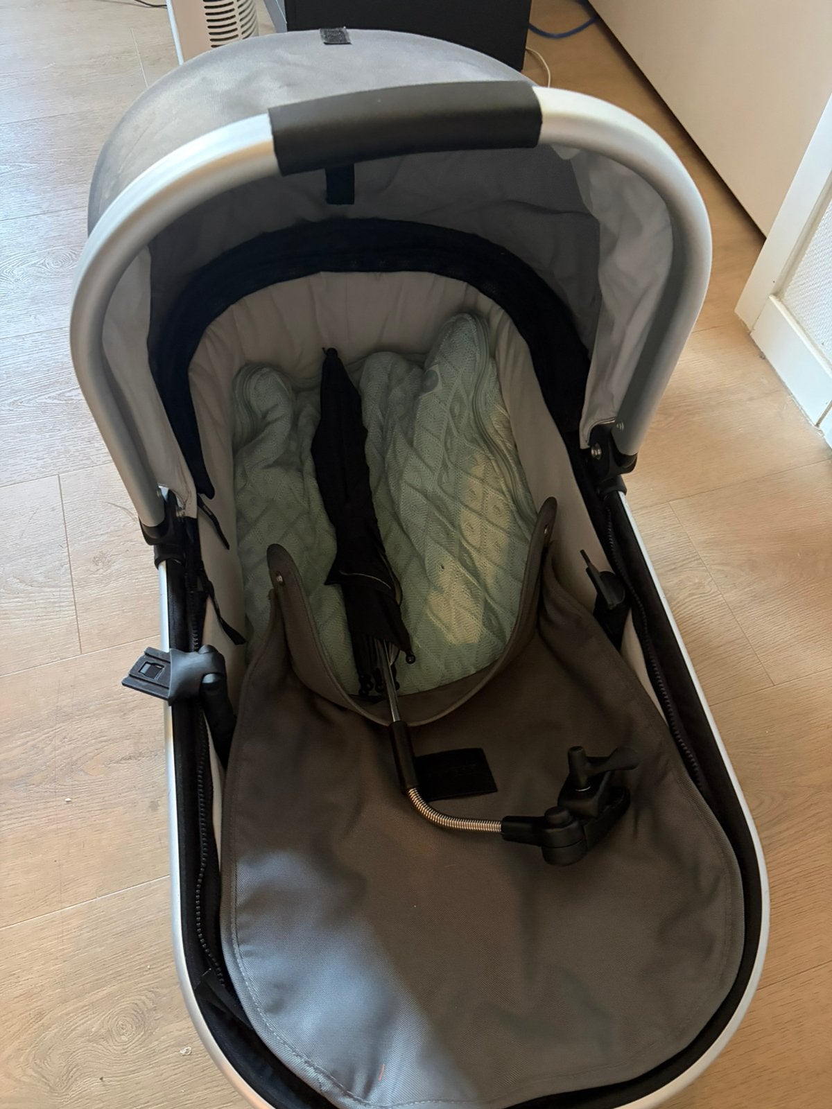 Mutsy Reiswieg, Kinderen en Baby's, Ophalen, Zo goed als nieuw, Overige merken