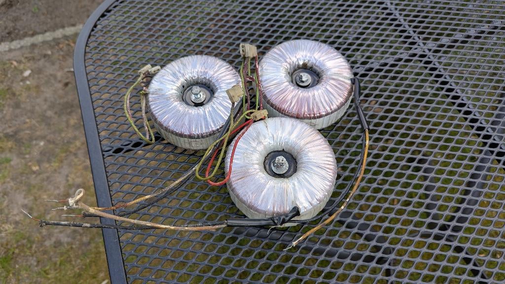 Power Transfo ringkerntransformator 0-83VAC 2 stuks, Hobby en Vrije tijd, Elektronica-componenten, Ophalen of Verzenden, Nieuw