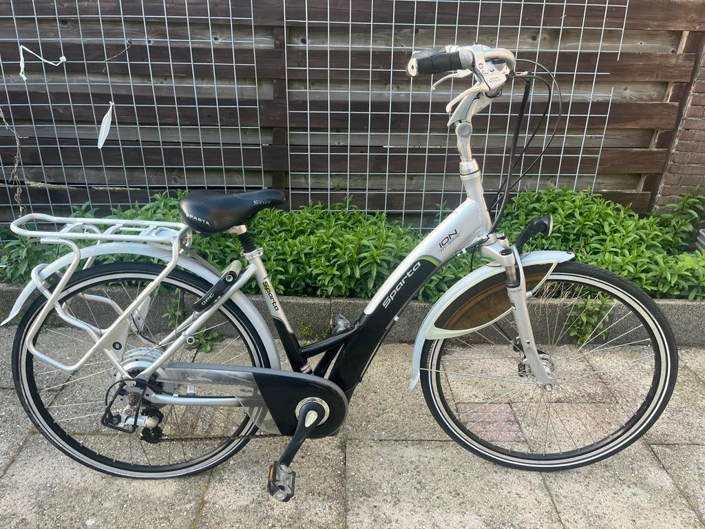 Sparta Ion elektrische fiets, Fietsen en Brommers, Elektrische fietsen, Ophalen, Minder dan 30 km per accu, Sparta, Zo goed als nieuw