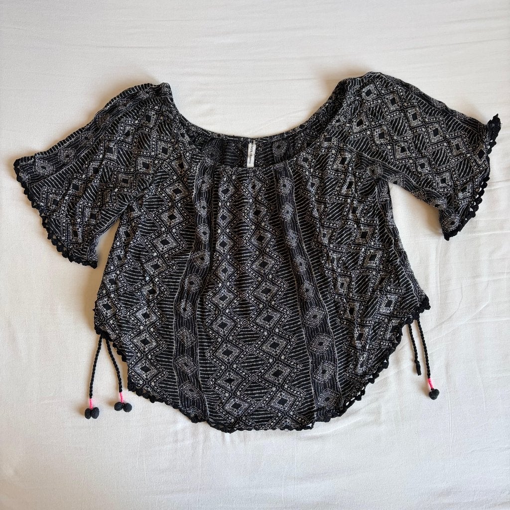 Bershka blouse maat S, Zwart, Zo goed als nieuw, Maat 36 (S), Bershka