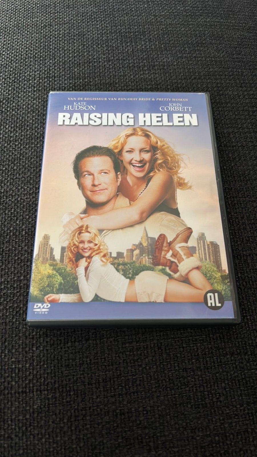 Raising Helen, Alle leeftijden, Ophalen of Verzenden, Gebruikt, Romantische komedie