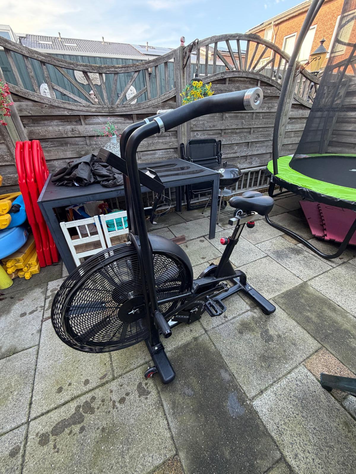 Air Bike te koop !, Sport en Fitness, Ophalen, Zo goed als nieuw, Airbike